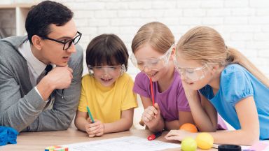 Zdjęcie artykułu Felieton__Dlaczego_warto_oszczedzac_w_PPK