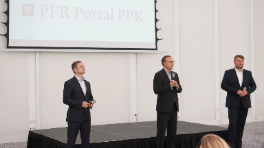 Zdjęcie artykułu Podsumowanie_wdrozenia_PPK_podczas_spotkania_z_instytucjami_finansowymi