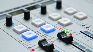 Zdjęcie artykułu Audycje_radiowe_o_PPK_z_ekspertami_PFR_Portal_PPK