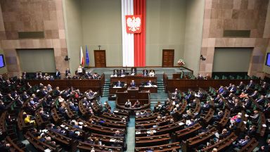 Zdjęcie artykułu Pracownicy_biur_poselskich_moga_byc_uczestnikami_PPK_