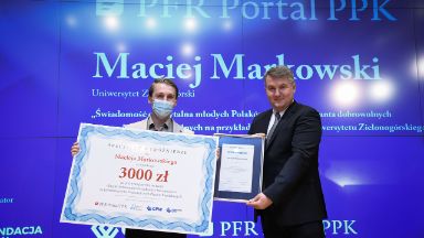 Zdjęcie artykułu Wyroznienie_specjalne_PFR_Portal_PPK_dla_najlepszej_pracy_magisterskiej_o_oszczedzaniu