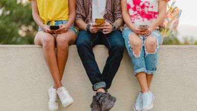 Zdjęcie artykułu raport-ppk-oszczedzanie-mlodzi