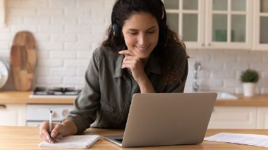 Zdjęcie artykułu webinaria_informacyjne_skarbiec_tfi