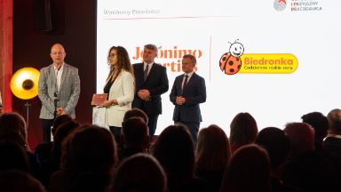 Zdjęcie artykułu Biedronka-laureatem-wyroznienia-oipp-0724