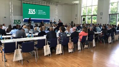 Zdjęcie artykułu Szkolenia_na_temat_PPK_dla_inspektorow_PIP_i_ZUS