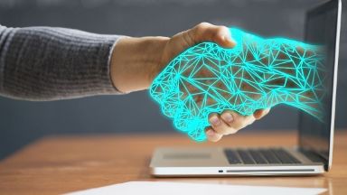 Zdjęcie artykułu Forsalpl__Oszczedzaj_z_pomoca_nowych_technologii_