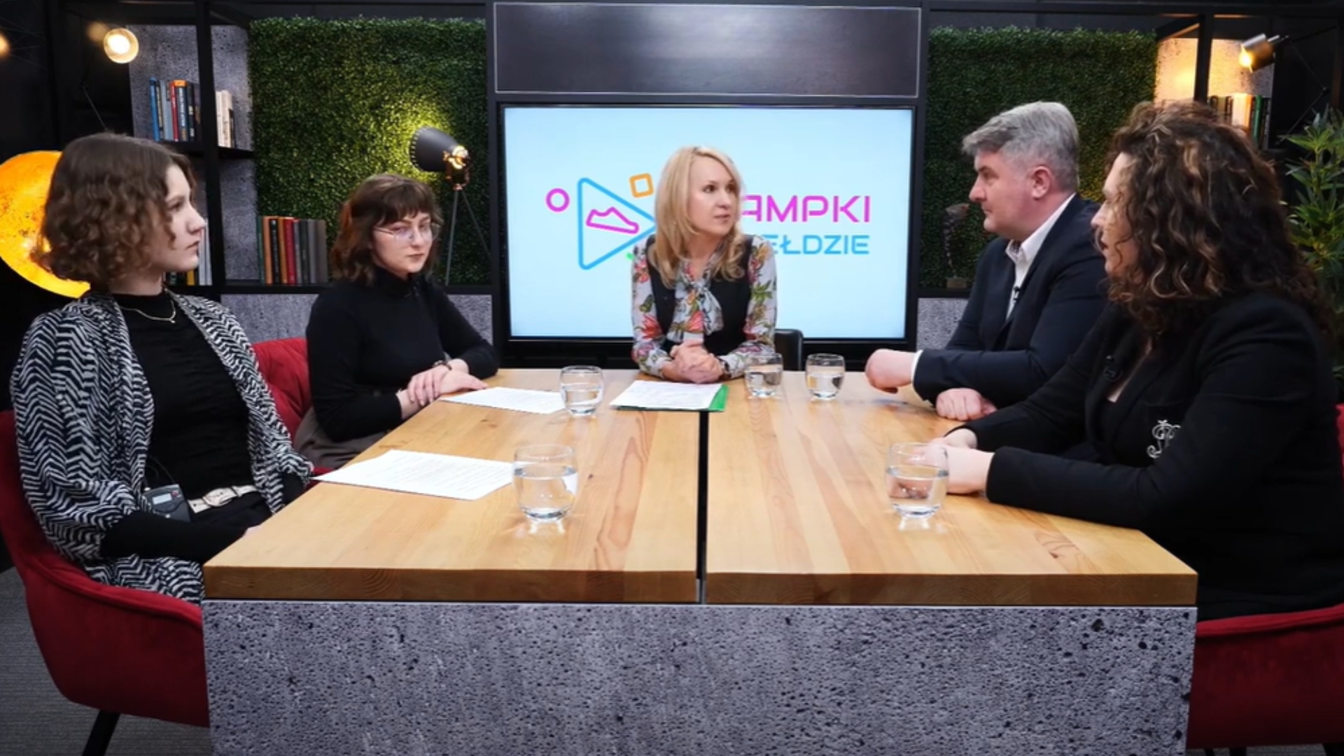 Trampki na giełdzie: Work-life balance na etacie czy na swoim – co łatwiejsze?